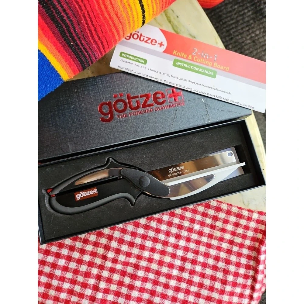 GOTZE Ultimate 2-IN-1‎ Knife & Scissors Cutting Board Stainless Smart Cutter New
